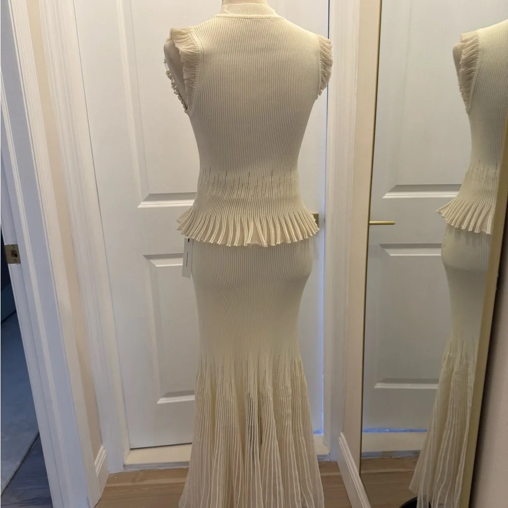 COMMENSE TOP AND SKIRT CREAM SET MEDIUM - Picture 3 of 14